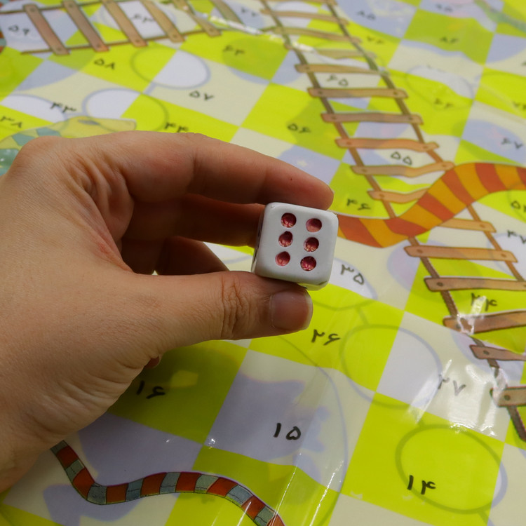 بازی فکری طرح منچ و مارپله مدل 586 main 1 4